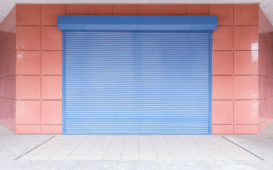 store exterieur Avon